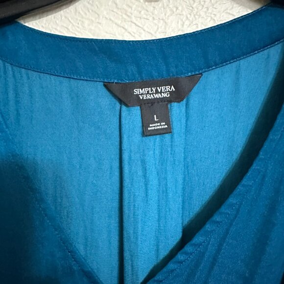 Simply Vera VeraWang, turquoise polyester short sleeved shirt, Size L - Picture 3 of 12